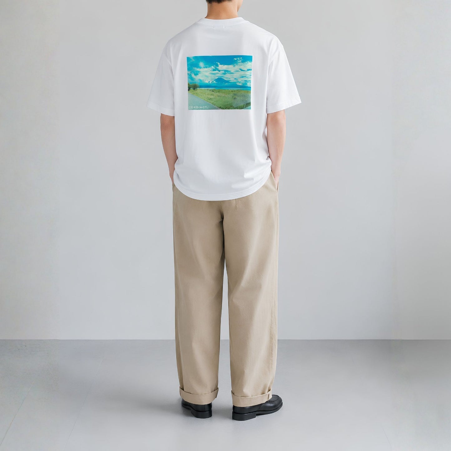 「fuji」グラフィック Tシャツ（半袖）