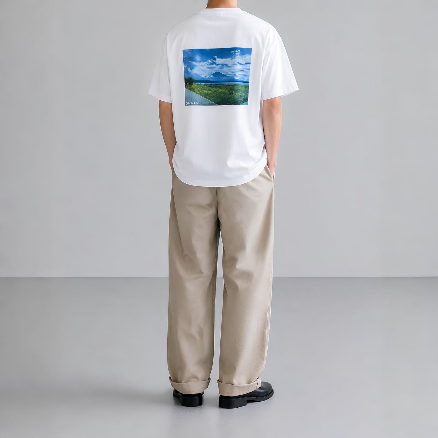 「fuji」グラフィック Tシャツ（半袖）